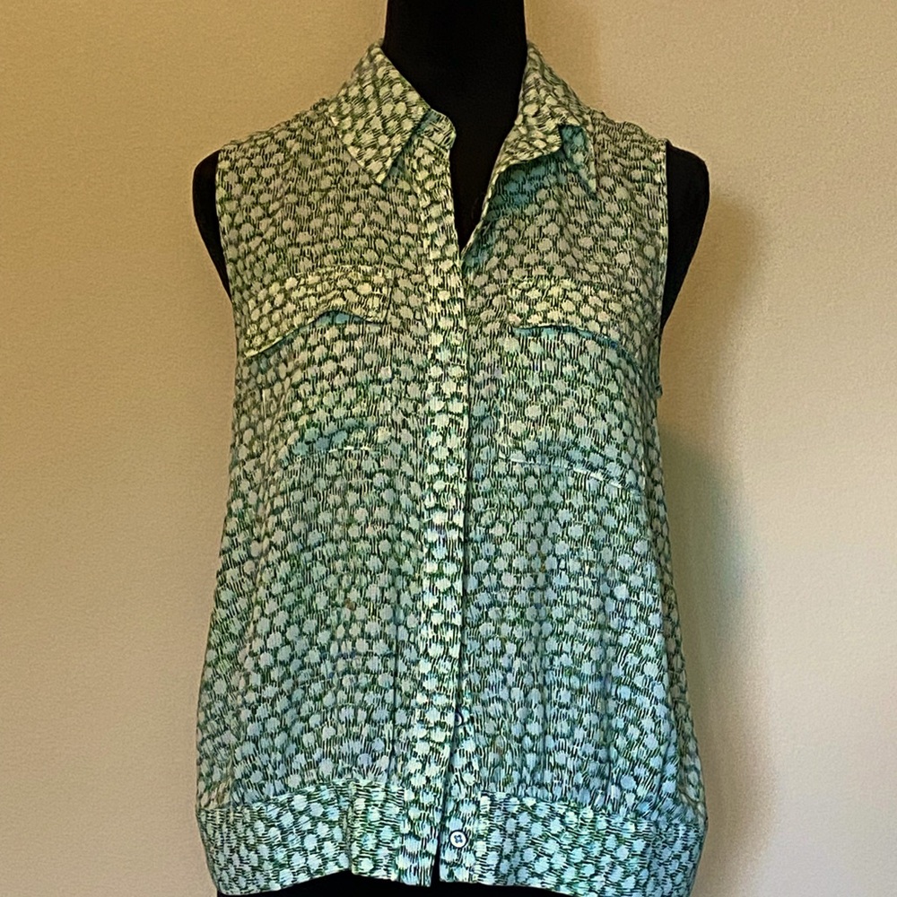 CAbi sleeveless blouse